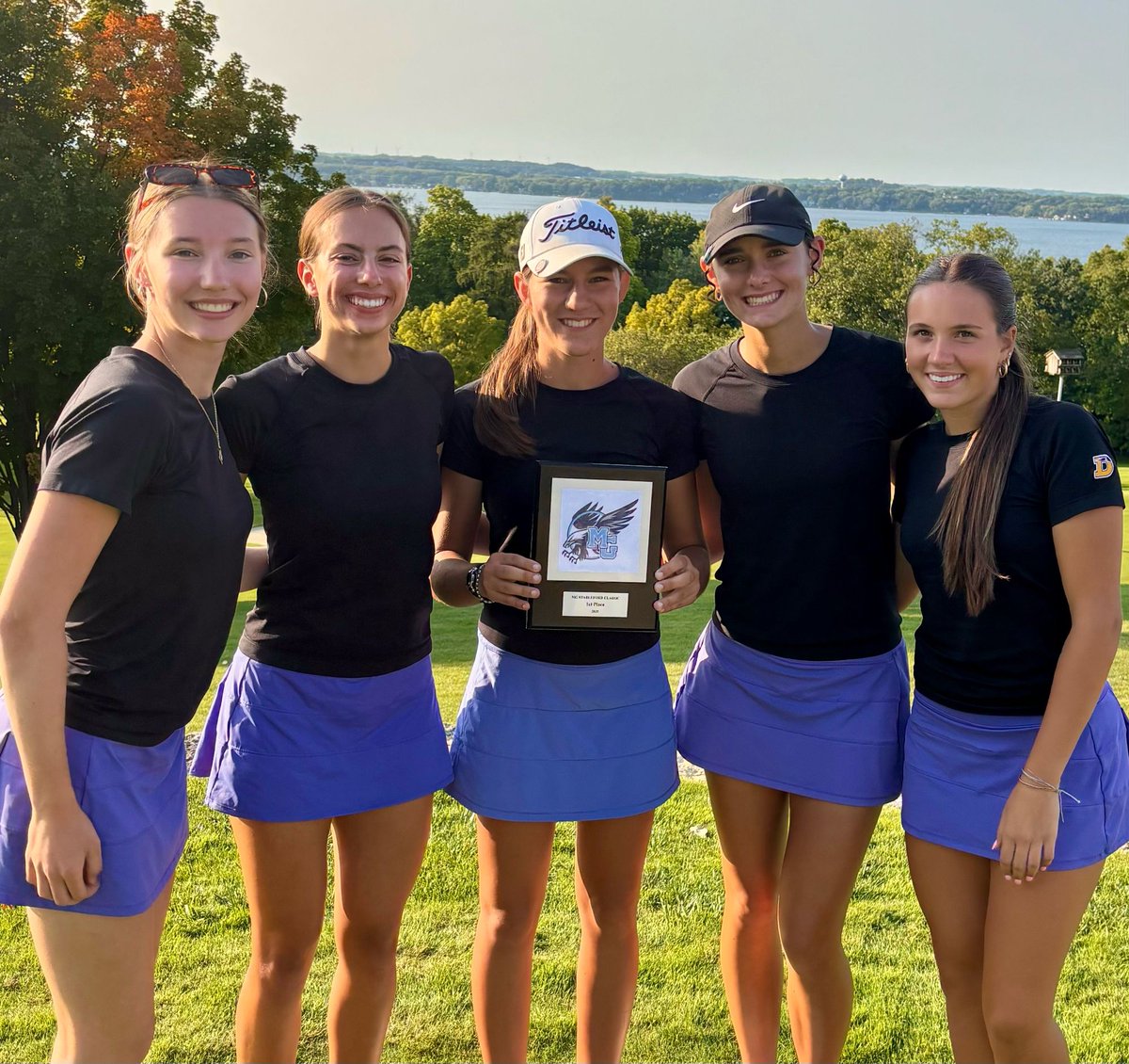 Deforest Area High School Golf Boosters tweet media