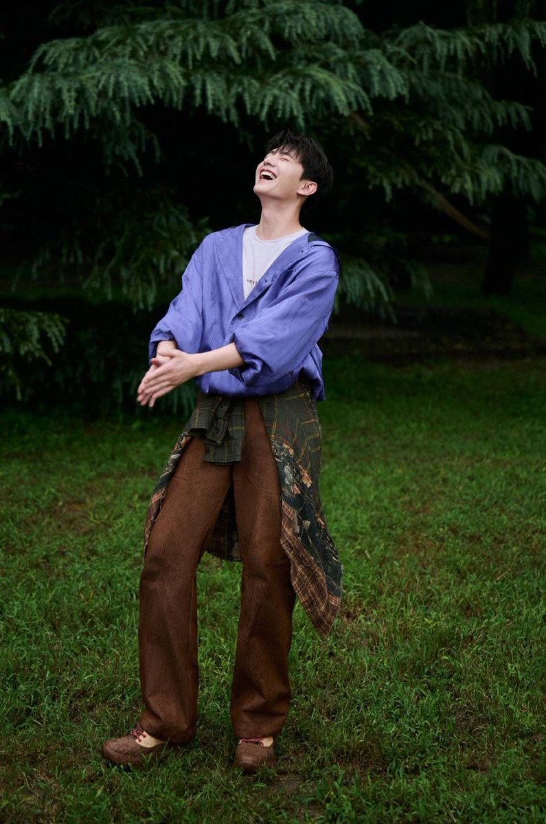 HBD to มายเมน มีความสุขในทุกวัน 

HBD TO  YANGYANG
#0909HappyYangYangDAY