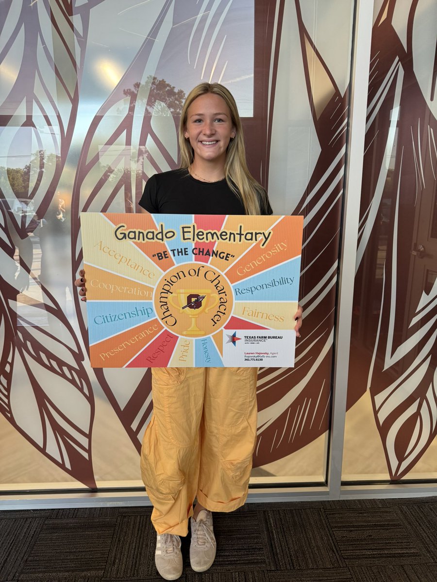 A little peak at my life outside of softball! I’m honored to share that my poster design was selected as the winning design for Ganado Elementary’s “Champion of Character” Award! 🏆
Each month, one student from each grade at Ganado Elementary will be recognized for best