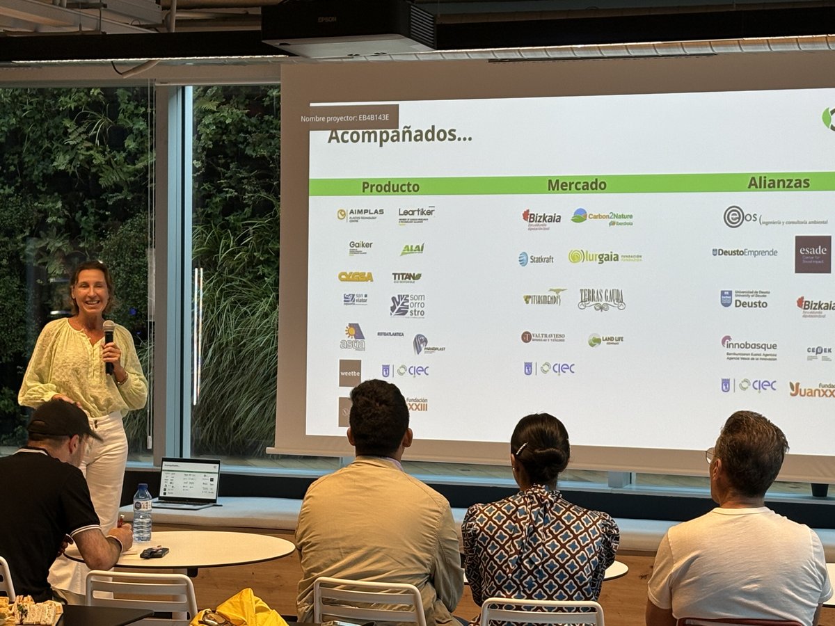 BAT_Tower's tweet image. 🥐¡Primer #CommunityBreakfast by @kaikucaffelatte después del verano!

Empezamos la temporada conociendo a las startups seleccionadas en la 3ª edición de BBK Arin