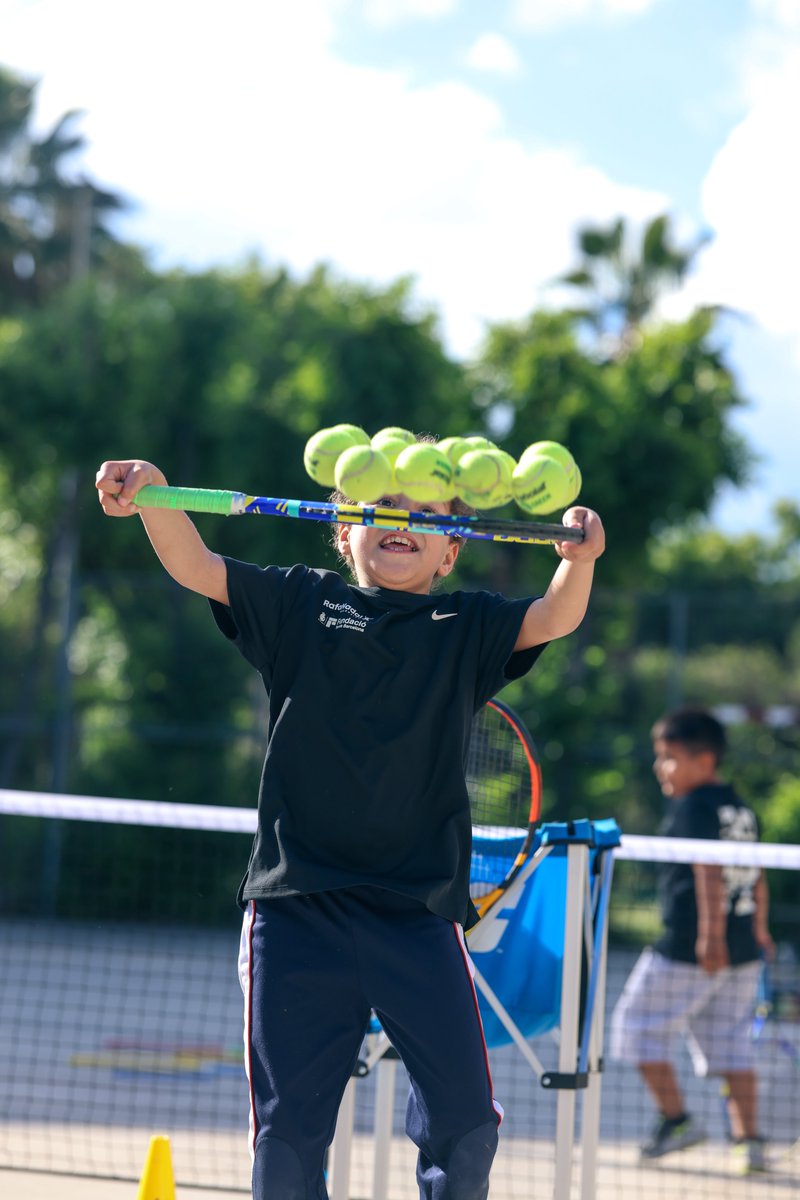 Fundación Rafa Nadal tweet media