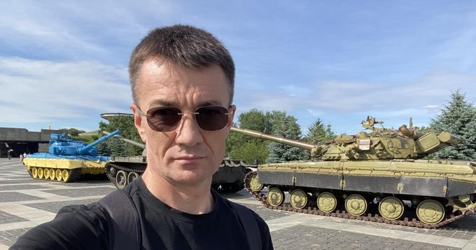 ceanmedia's tweet image. Breaking: A senior KGB “mole” has been arrested in Romania, exposing a major spy scandal. Czech, Hungarian, and Romanian authorities uncovered Belarusian KGB agents, leading to the expulsion of a Belarusian diplomat. Tensions in Eastern Europe run deep. #Espionage #SpyScandal…