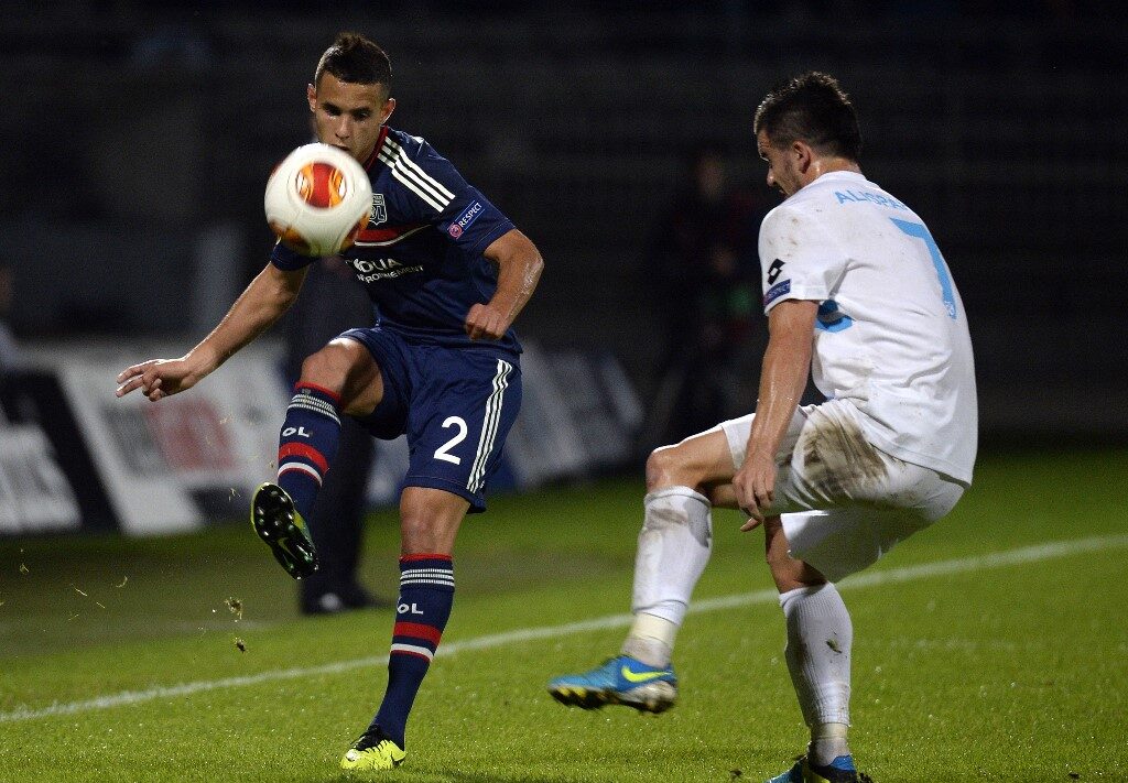 OL__Plus's tweet photo. Mehdi #Zeffane a signé avec l'ES Mostaganem
#Ex_OL
(O&L : https://t.co/hZGdEMse70) https://t.co/jP1LcC0eDJ