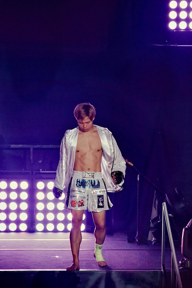 kosuke45t's tweet image. チャレンジする事の大事さを

橋本雷汰から教えられた一戦

悔しくて落ち込んでも

次 橋本雷汰は
絶対、
めちゃめちゃ強くなって戻ってくる⚡️

橋本雷汰だから 

これからも全力応援⚡️

#k1max #HEROs #橋本雷汰