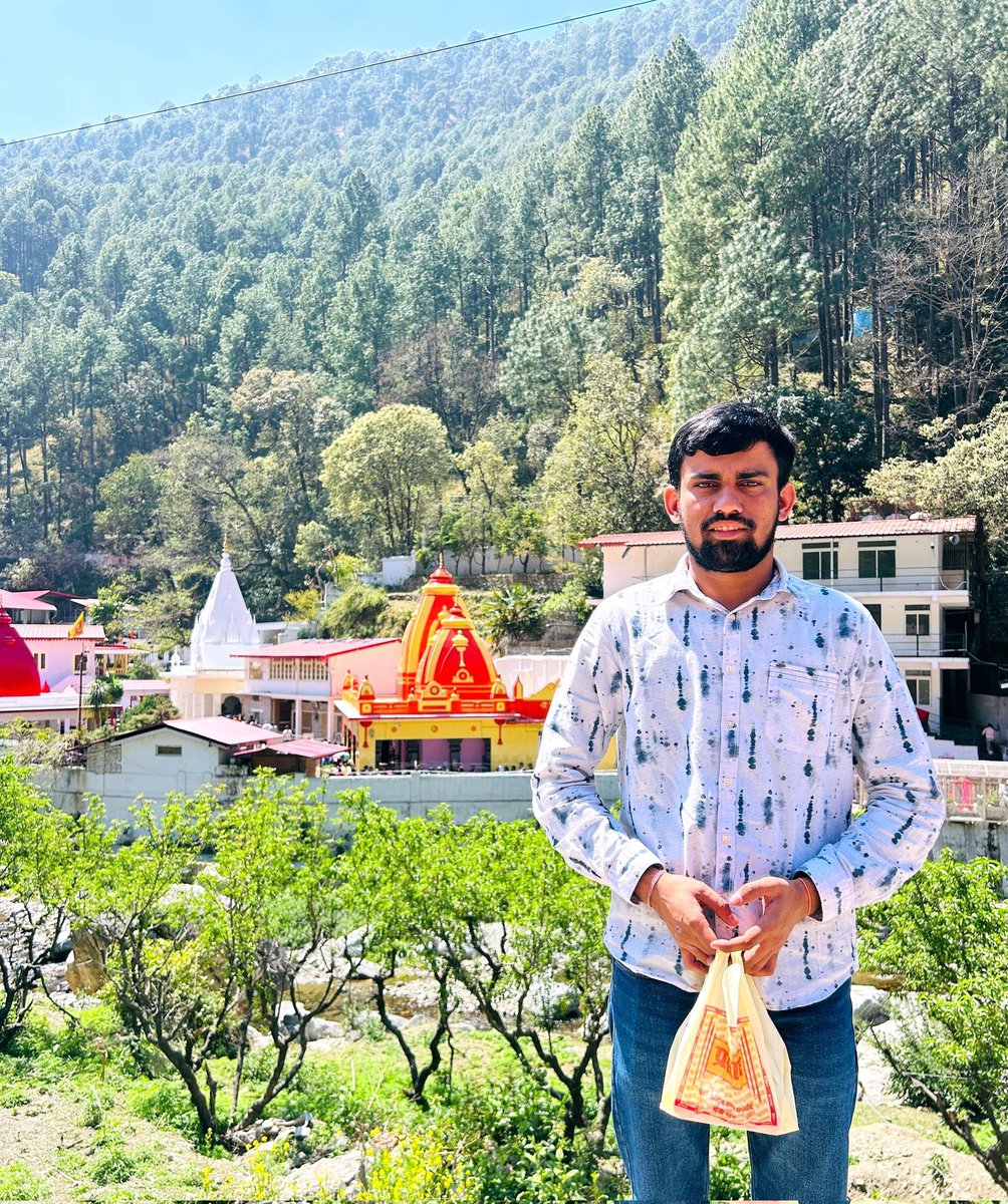 जन्मदिन की हार्दिक बधाई और शुभकामनाएं भाई मुकेश बायतु 💐🎂🥰

तेजाजी महाराज की कृपा सदैव बनी रहे 🙏
<a href="/Mukeshbaitu/">Mukesh मारवाड़ी </a>