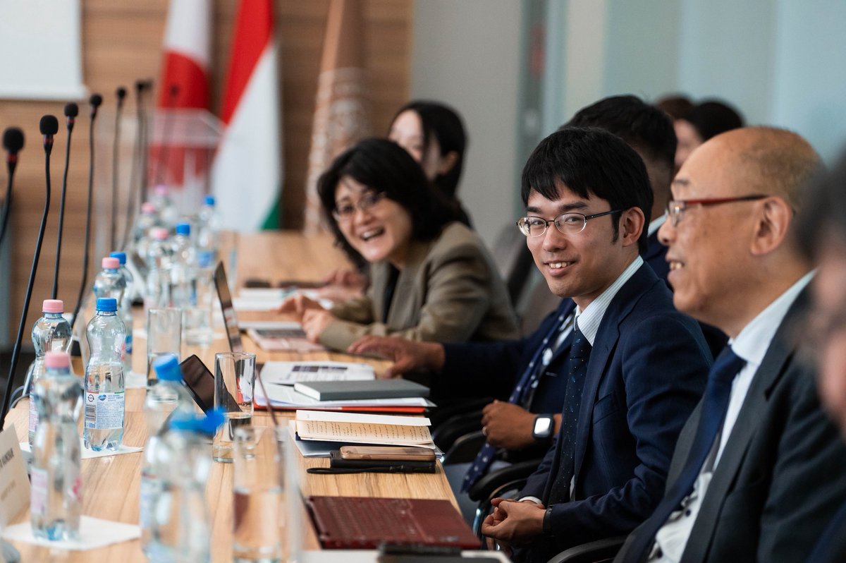 uni_nke's tweet image. 🇭🇺II. Hungarian-Japanese Dialogue 🇯🇵

On the 8th of September our university convened a round table discussion with highly respected experts from Hungary and Japan. 

For full report check the link in bio

#LUPS #education #Japan #university #Cooperation  #Diplomacy #Hungary