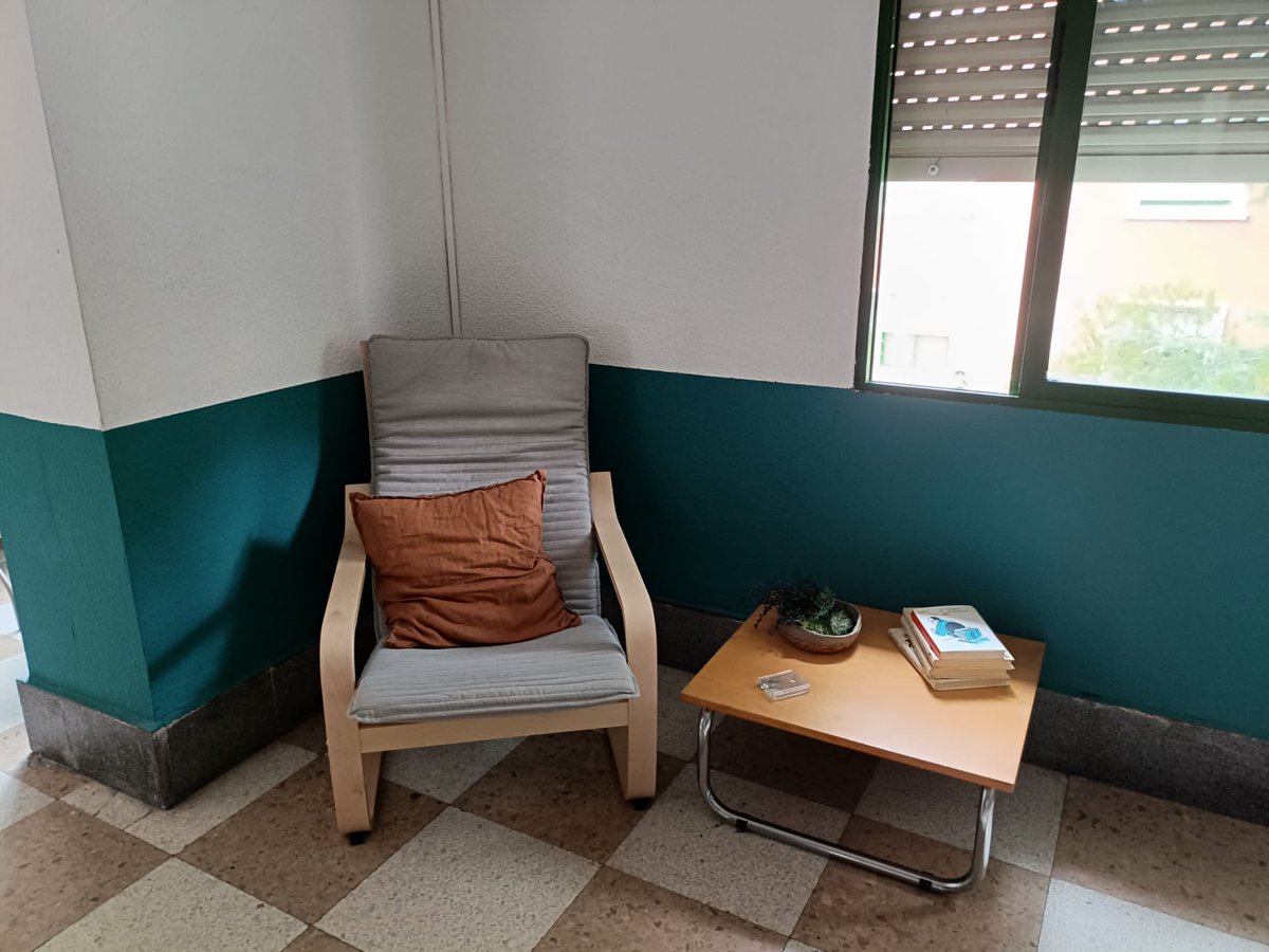 IES Isaac Newton tweet media