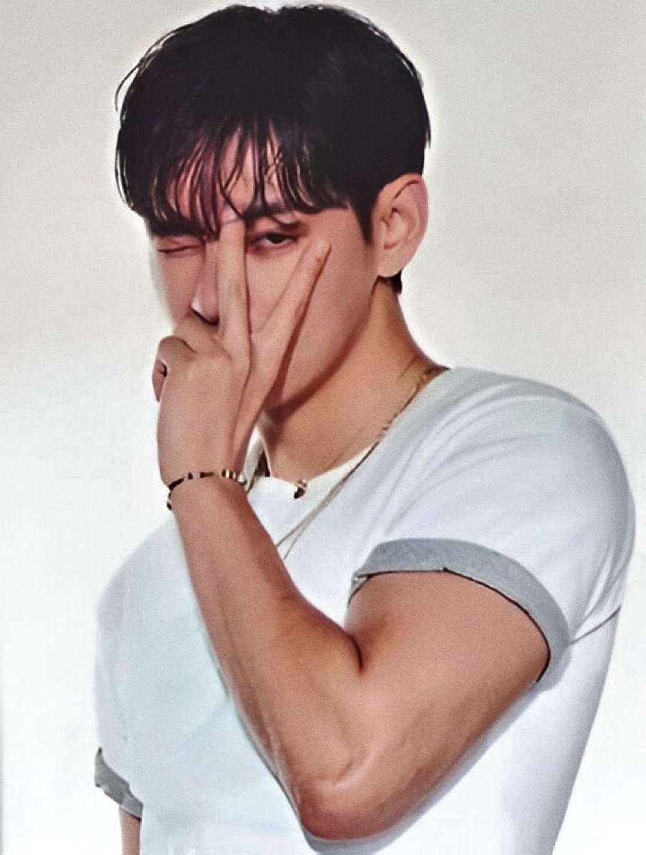 Duto Prasetya ᵛᶰˣ 𝓥𝓸𝓼 𝘉Λ𝘋𝘖𝘚 (@kimthaehyungg) on Twitter photo 