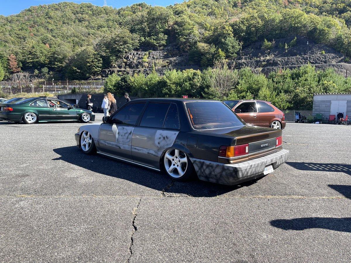 給油口も埋めて全塗