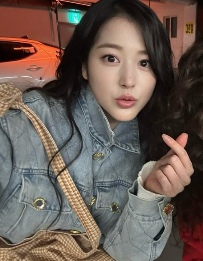 아 미틴 어른여자다 와 제발 저요