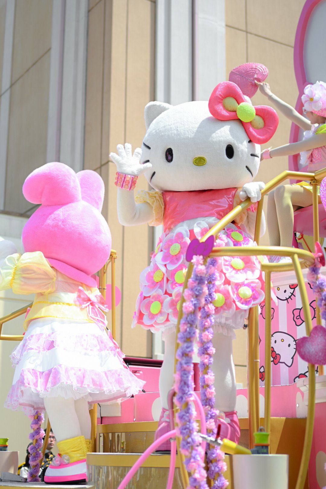 レア︎♡USJファンキャップマフラーギャルキティちゃん最終値下げ 2025年最新】キティファンキャップの人気アイテム - メルカリ