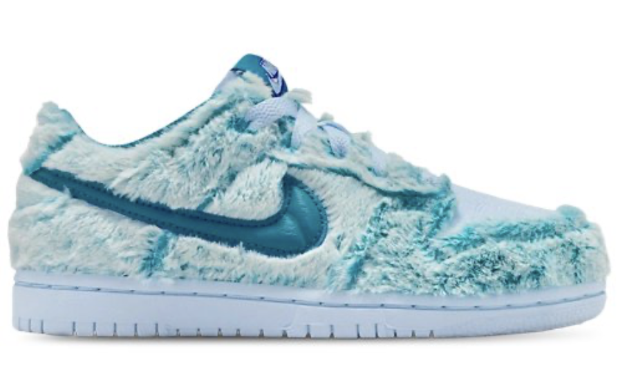 Ad: PS Nike Dunk Low 'Celestine Green'

Shop: sovrn.co/f1g56gq