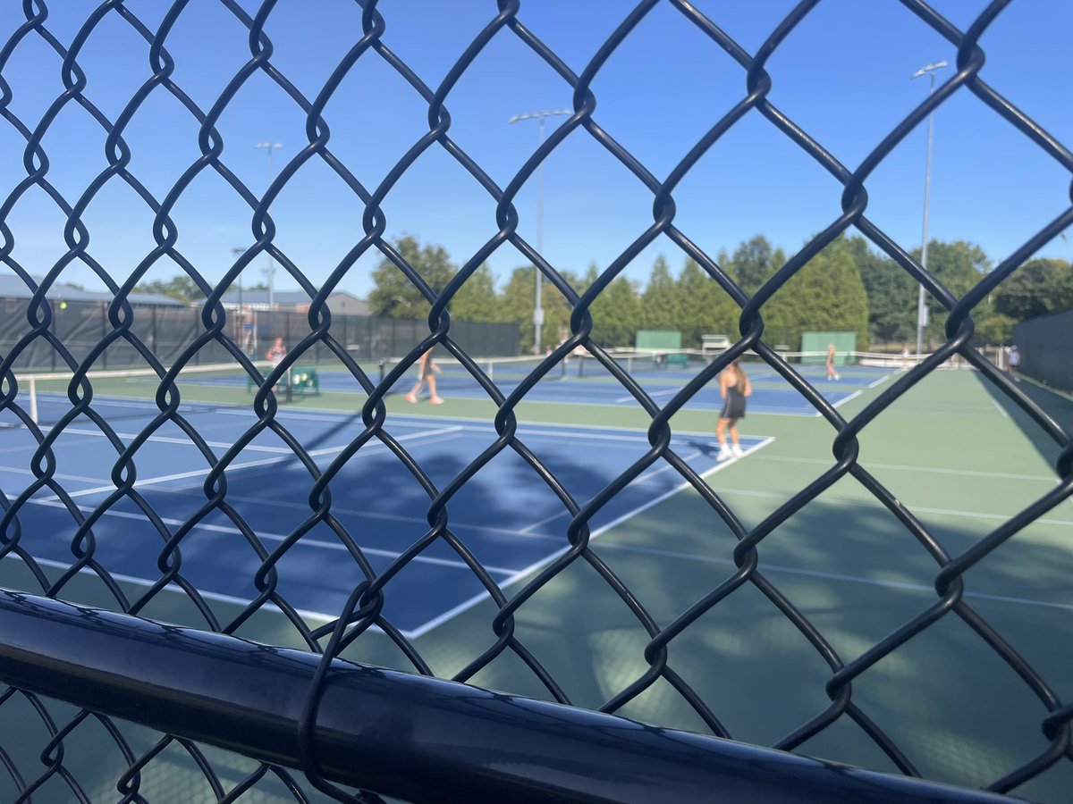 Images weren’t great through the fence, but glad I got to see our Statesmen tennis team competing tonight.