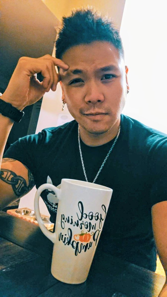 Milus K. Slinger tweet media