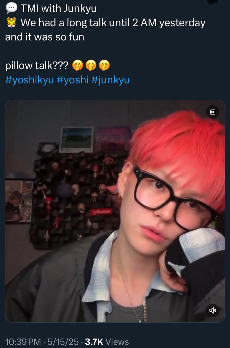selene tweet media