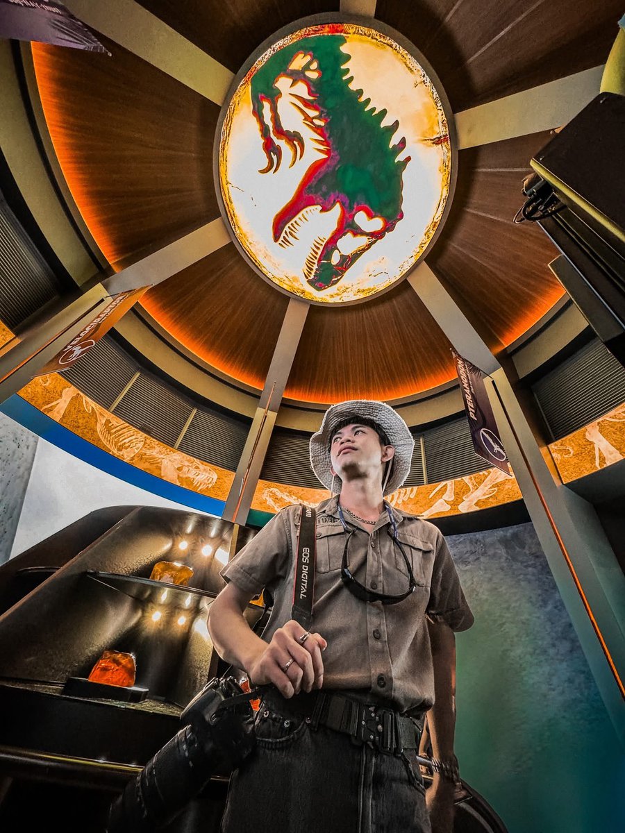 bowornwit9's tweet photo. 🦕 Jurassic World : The Experience has officially opened at Asiatique The Riverfront Destination! https://t.co/hn78jfaEjV