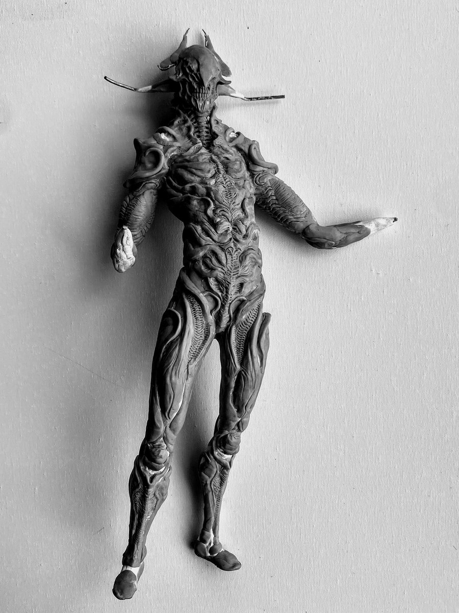 kritsada6720's tweet image. #modelfigure #creature #sculpture