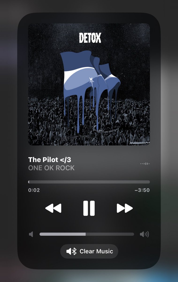 xsgln's tweet photo. The Pilot </3ライブで聴いてからすごく好きになった。
ライブ中動画撮影できないからこそ、暴れ散らかしてたからライブの時の記憶って本当にないけど、家帰ってセトリの曲聴いてたら、その時の音とか感覚とか景色全部強く蘇ってくるから感動する。
余韻全然抜けな���よ助けて。笑

#ONEOKROCK https://t.co/72aE06Ccmd