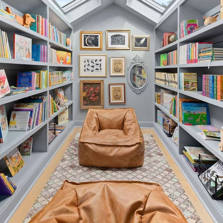 softlocket's tweet image. since it's back to school, i would like to show off the store's children's section and newly built reading room for quiet reading ☺️ ugh, so proud of how everything turned out!