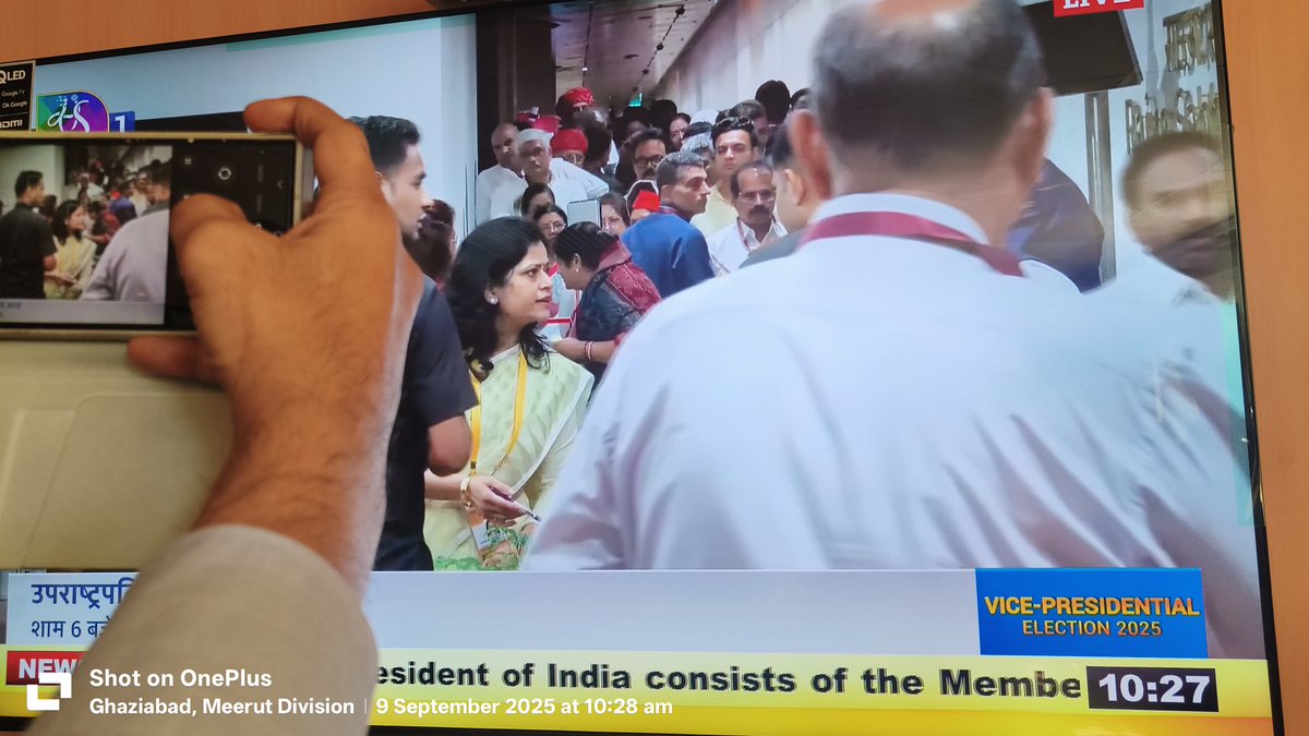koul_sarita's tweet photo. A proud moment for all of us @celbharat.
Garima ma'am as  Asst. returning officer,  conducting the election for the post of Vice President of India. A rare honour and a huge responsibility to be part of such an imp.  constitutional process. Congratulations maam!!
@Rajyasabhasectt https://t.co/5XzI1MnU6V