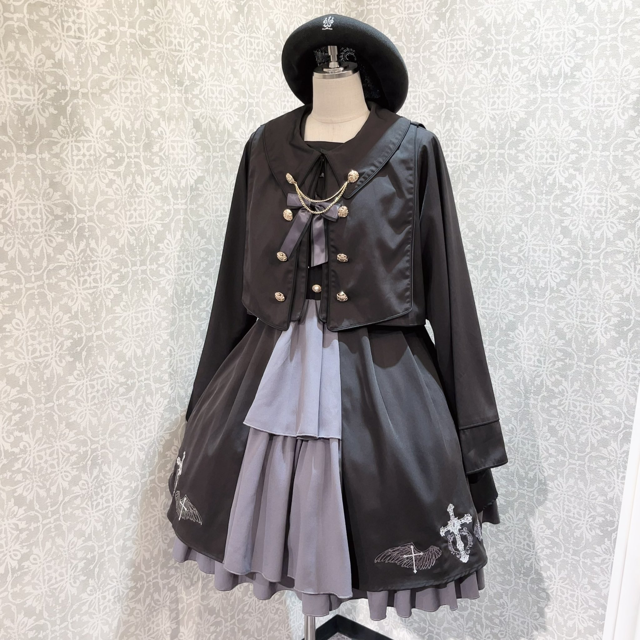 しろいさかな様】 Amavel ポンチョ しろいさかな様】 Amavel ポンチョ