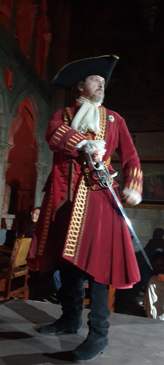 IoWaws's tweet image. Gracias por los accesos. Muy divertida la obra. @WowmxTv  🎭❤️