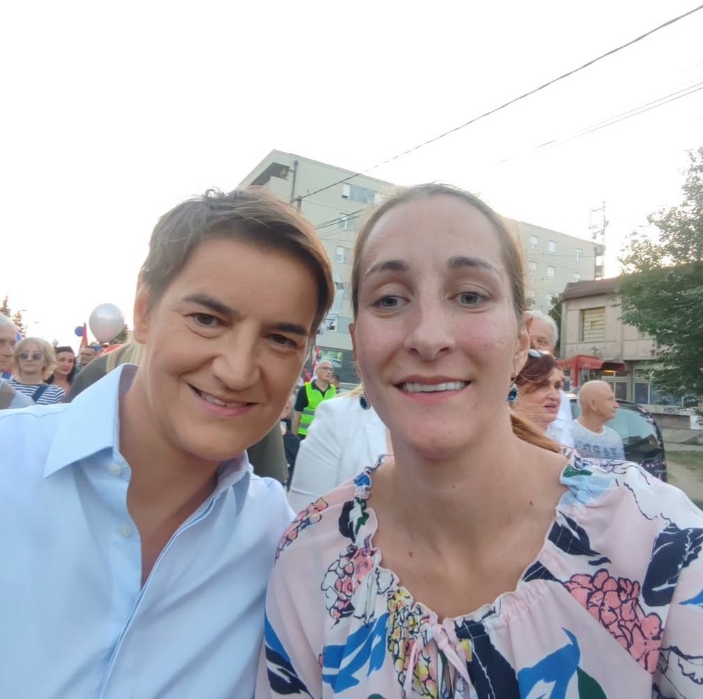 bratemilii's tweet photo. Kako vreme leti https://t.co/cLd8FW0mEg