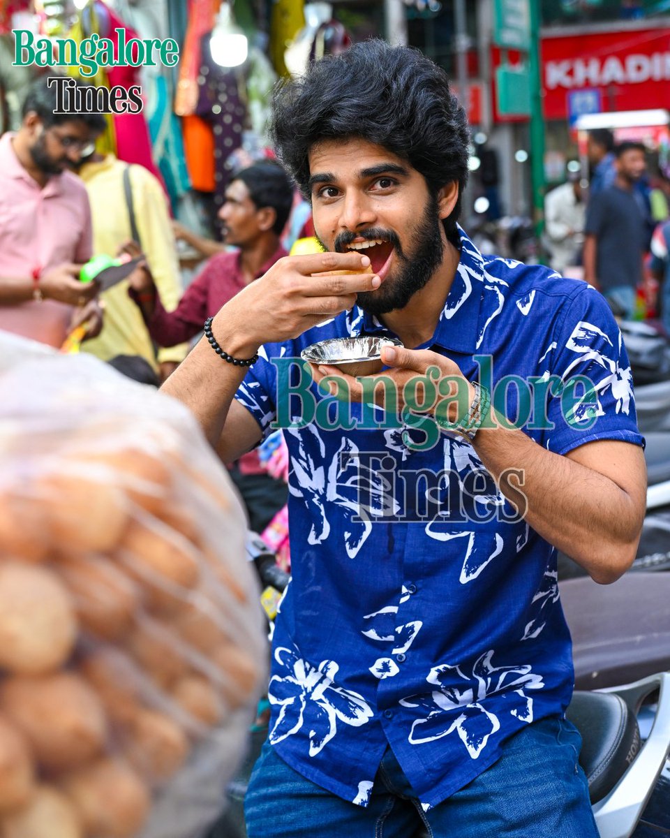 BangaloreTimes1's tweet image. In yet another #BengaluruDiaries special, we explore the bylanes of #Malleshwaram with #snehithgowda to relish the city's monsoon special street food 🌽✨

Read the full article here
timesofindia.indiatimes.com/entertainment/…

#kfi #sandalwood #kannadaactor #bengalurufood #streetfood #foodstory