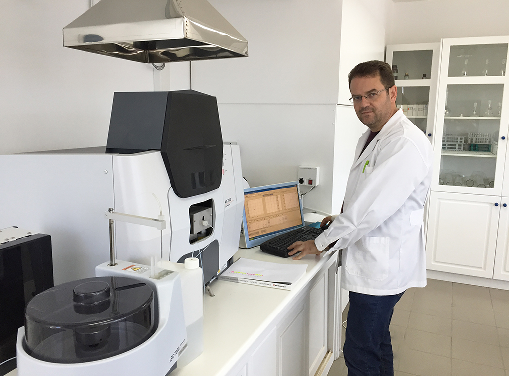 Δείτε στην ιστοσελίδα μας την τελευταία ανάλυση νερού από τη λεκάνη του φράγματος Μπραμιανών στην Ιεράπετρα.
<a href="/ALemonakis/">Αντώνιος Λεμονάκης</a> 

rijkzwaan.gr/news