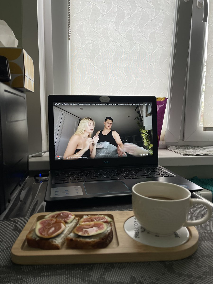 пока ребенок спит 

✅попить кофе
✅посмотреть ютуб

в тишине 😌