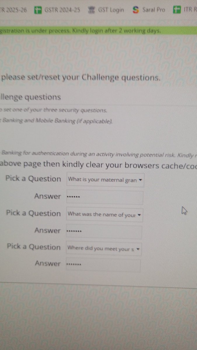 ravisistla's tweet photo. @UnionBankTweets 
What tight security!! Even I don't know what answers i am typing out... https://t.co/cKVEf9NgdQ