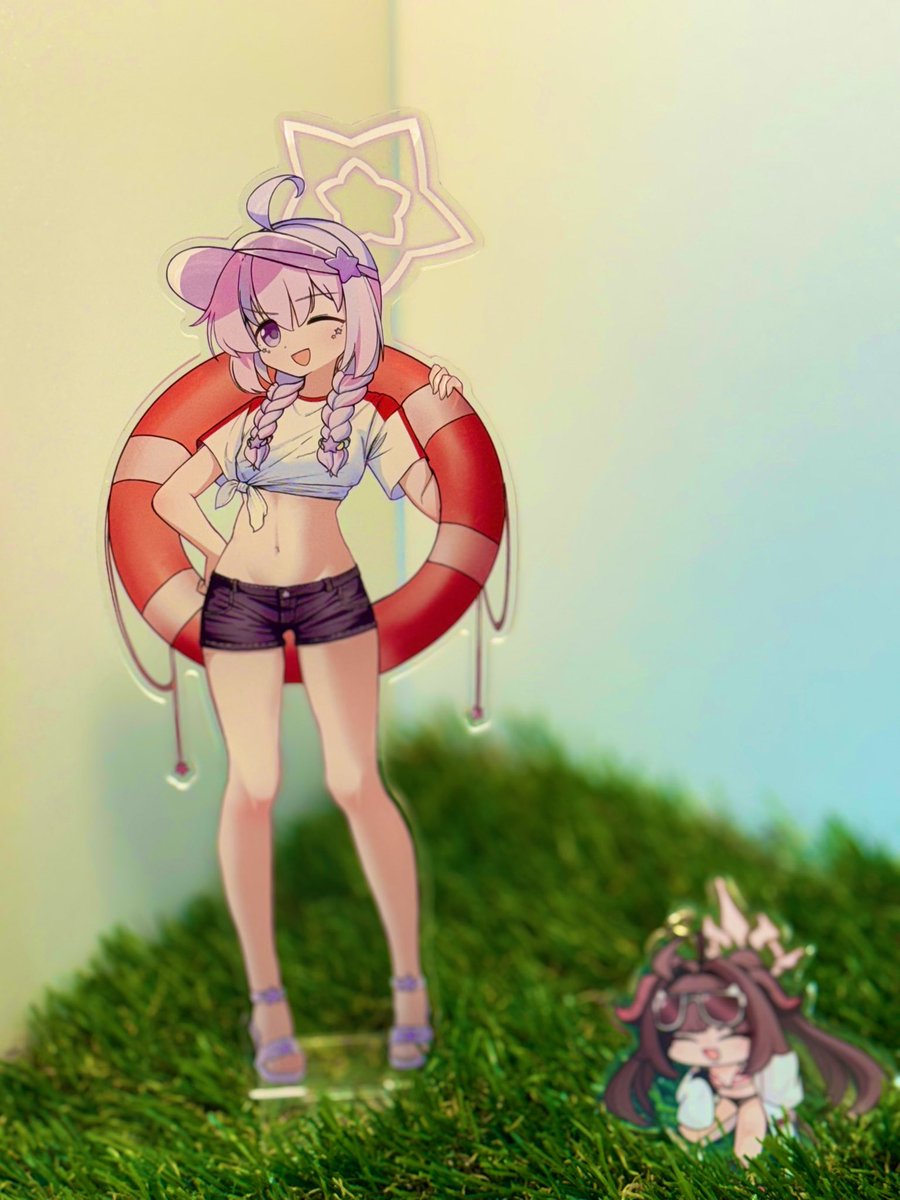 이번에 뽑은 신규 굿즈에요!!!

발주 넣고 3일만에 굿즈가 온..;;ㄷㄷ