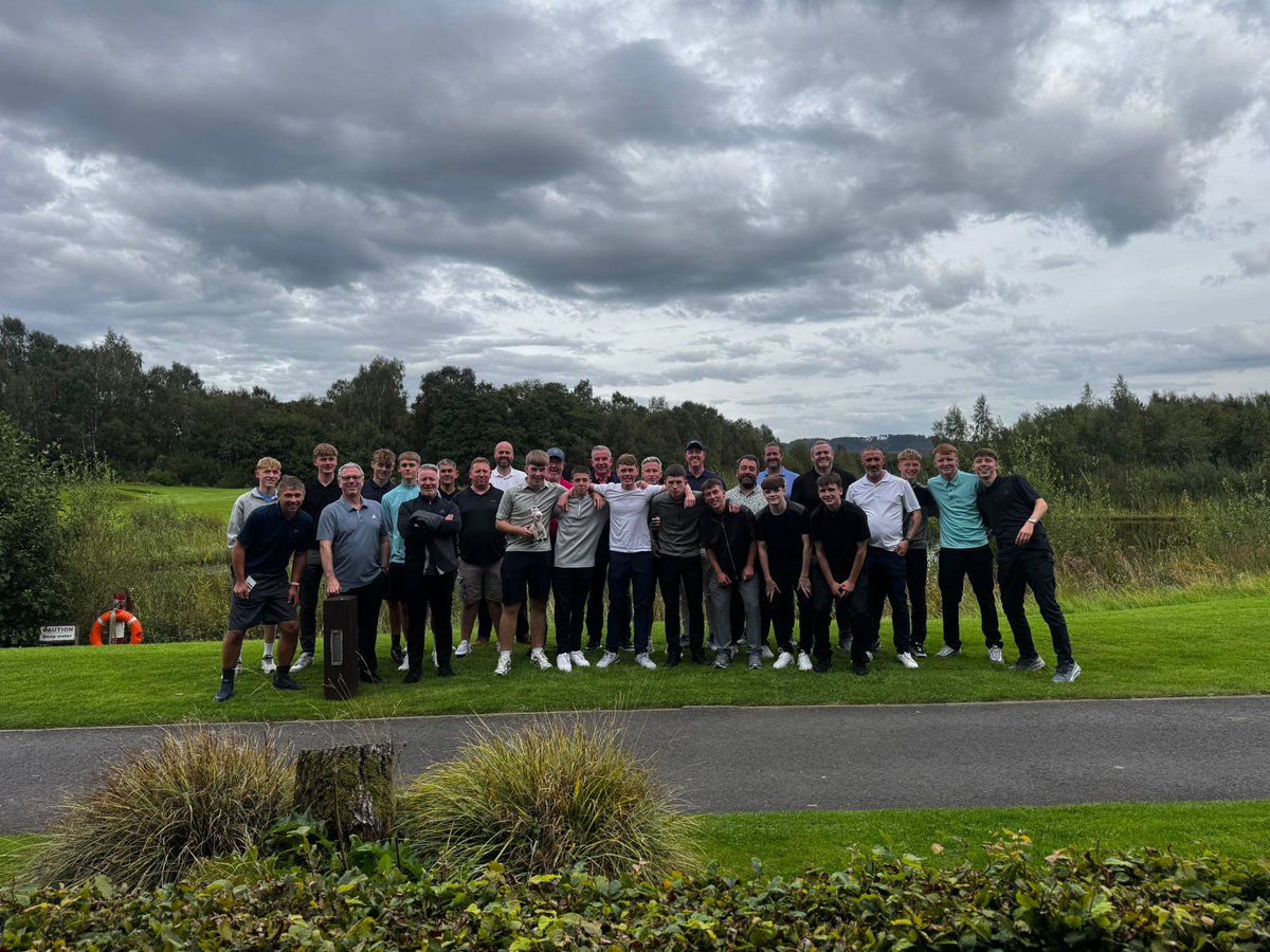 🏌‍♂️ Our u17s headed to Loch Lomond for a golfing day with players and parents on Saturday

Thanks to Marc for organising a great day out with some good team bonding ❤️💛
#YoungJags