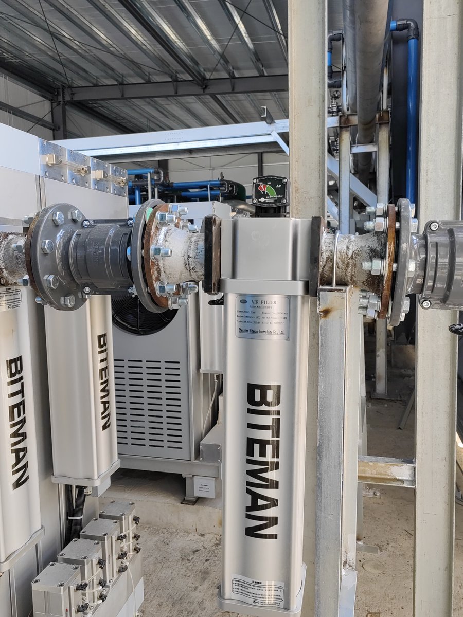 SwiftyJing's tweet image. Just wrapped up a successful project at Maxim Corp! 🎉 Four All-in-One Compressed Air Dryers installed and running flawlessly. Reliable performance &amp;amp; energy savings earned their trust again. Grateful for the partnership! 💪

#CompressedAir #AirDryers #AirCompression #Industrial