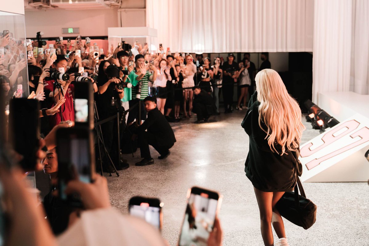 Rosie @ ROSÉ x PUMA Event in Shanghai ✨