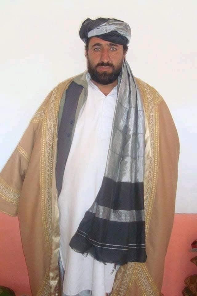 که مو ګلابی ځوانی د بارودو په اور لمبه کړی هیڅ پروا نکوی ځکه آزادی مو د شملور هیواد په افق ځلا کوی.

ستا د قبر توری خاوری به رانجه کړم
ای د ډرون ګذار خوړلیه مجاهده 

د سنبله ۱۸ مه د شهیدانو د شهادت ورځ
د شهید مفتی وحیدالله(جلالی)
اوشهید سیدحسن(جلالی) 
د شهادت یوولسم 11 تلین