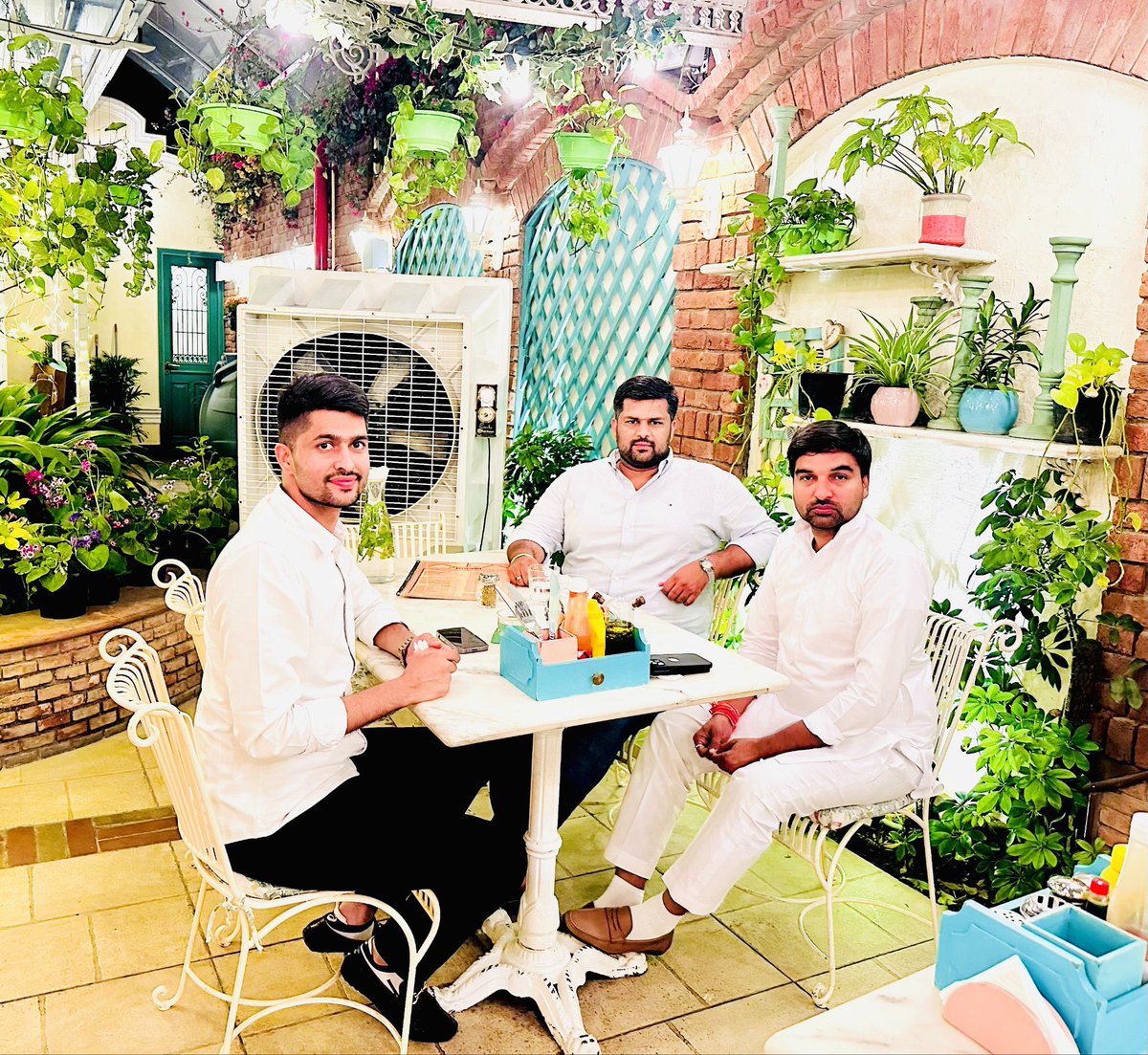 Nirmal Choudhary (@nirmlchoudhary) on Twitter photo हरियाणा प्रदेश के युवा नेता, NSUI के पूर्व राष्ट्रीय सचिव श्री गौरव तुषिर जी को जन्मदिवस की हार्दिक बधाई एवं शुभकामनाएँ।
भगवान से आपके उत्तम स्वास्थ्य एवं दीर्घायु जीवन की कामना करता हूँ ।
<a href="/gauravtushir09/">Gaurav Tushir</a>
#NirmalChoudhary हरियाणा प्रदेश के युवा नेता, NSUI के पूर्व राष्ट्रीय सचिव श्री गौरव तुषिर जी को जन्मदिवस की हार्दिक बधाई एवं शुभकामनाएँ।
भगवान से आपके उत्तम स्वास्थ्य एवं दीर्घायु जीवन की कामना करता हूँ ।
<a href="/gauravtushir09/">Gaurav Tushir</a>
#NirmalChoudhary