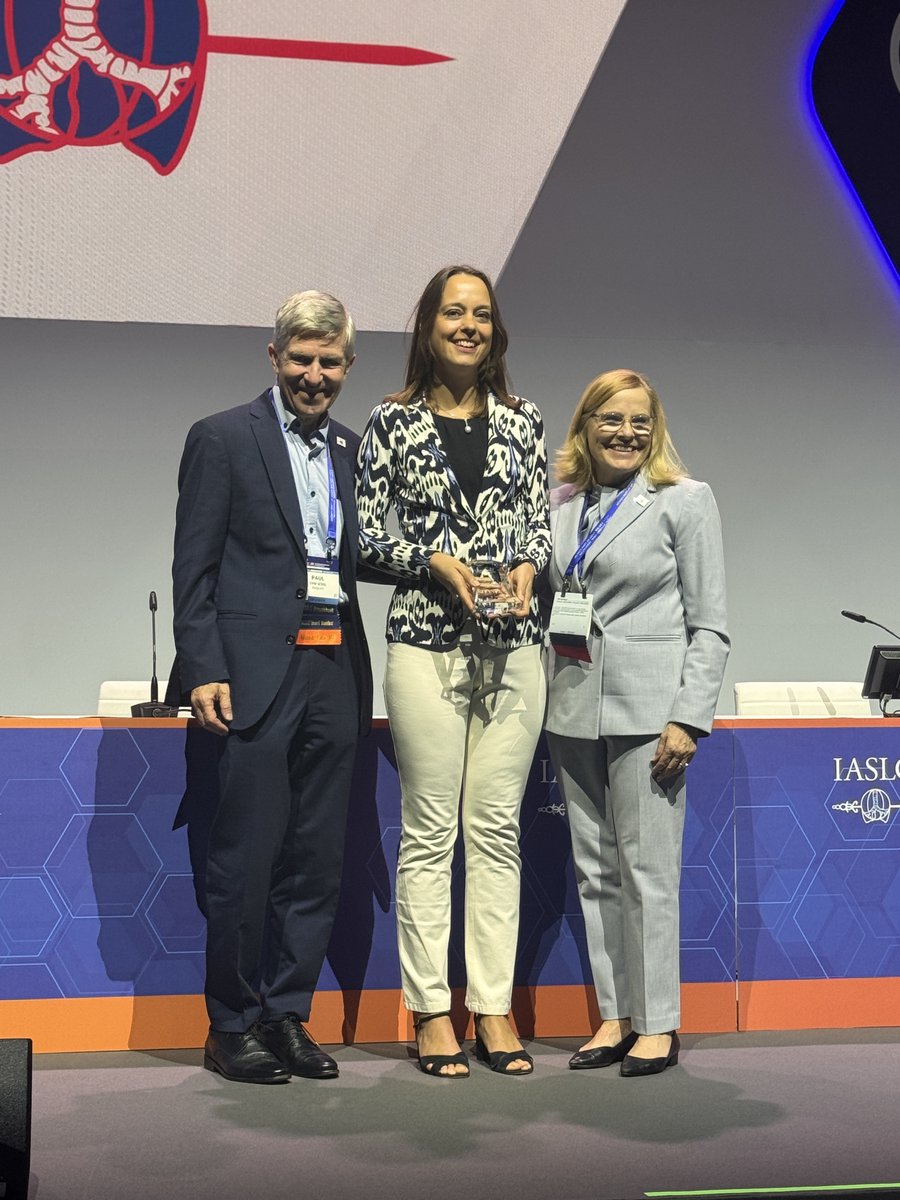 Congratulations to the winner of the <a href="/IASLC/">IASLC</a> 2025 Daniel C. Ihde Lectureship Award for Medical Oncology at #WCLC25 - Dr. <a href="/HendriksLizza/">Lizza Hendriks</a> - who reminds us of the need to rethink trial eligibility to answer relevant questions and to make lung cancer research sustainable.