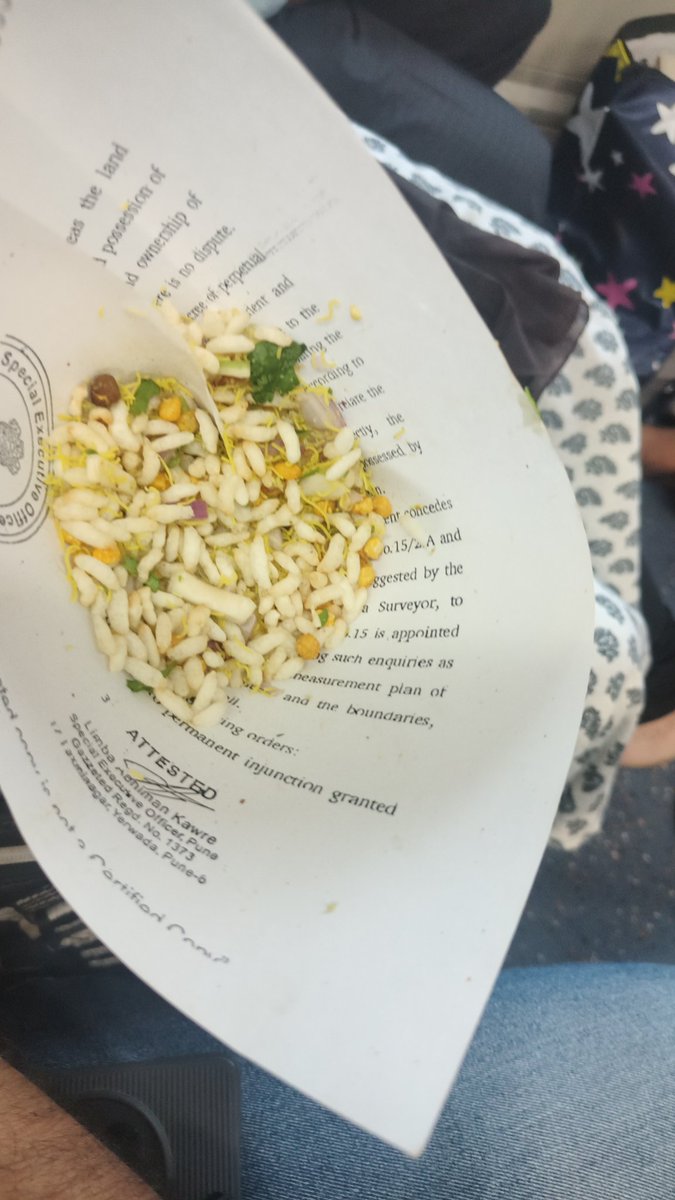 Hey <a href="/eCateringIRCTC/">ECatering IRCTC</a> still looting people - Rs. 20 bhel sold for Rs.30. why cant your people stop this?? Even tea is hot water than tea. <a href="/AshwiniVaishnaw/">Ashwini Vaishnaw</a> we don't pay premium for this..