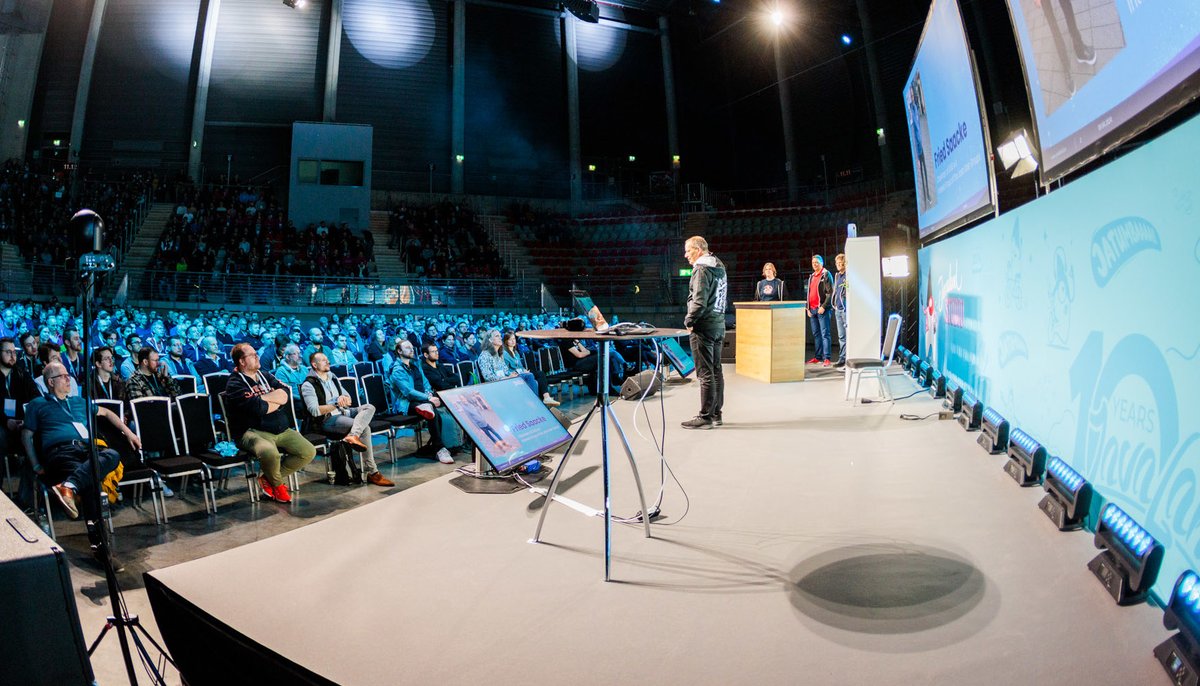 JavaLandConf's tweet image. #JavaLand 2026 is calling and YOU could be on stage! 🎤
⏳ But hurry: The Call for Papers closes next Tuesday, September 16, at 11:59 pm CEST!
It's your chance to inspire the #Java community and share your knowledge.
Submit your abstract today ➡️ scomp.ly/GNg6Ldo