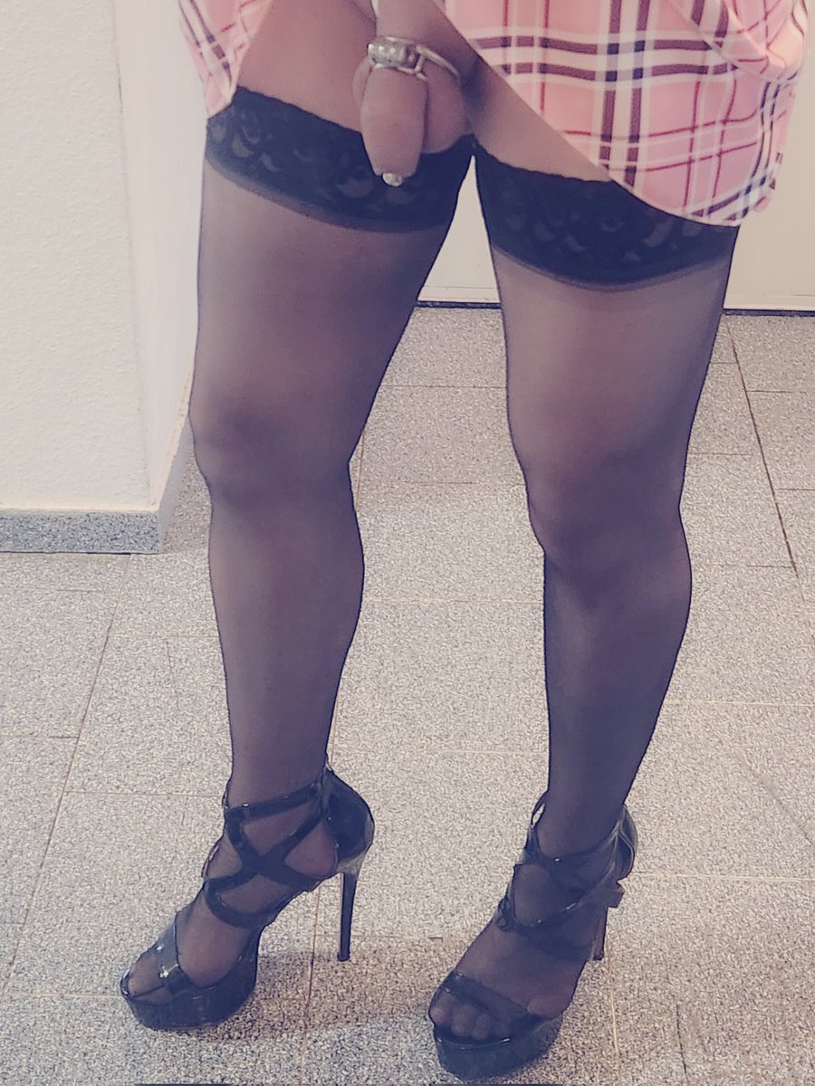 Neuen KG von der Herrin bekommen. 🥰 Trage ihn jetzt seit 1 Woche am Stück 😊. #sissy #chastity #stockings #permanentchastity