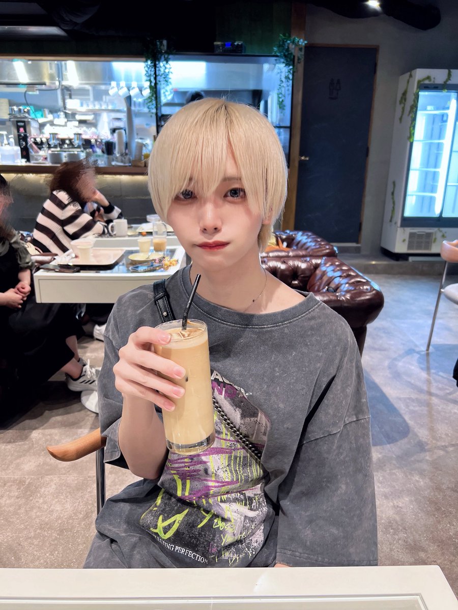 mirai_mrgr's tweet image. 特定班、特定してください