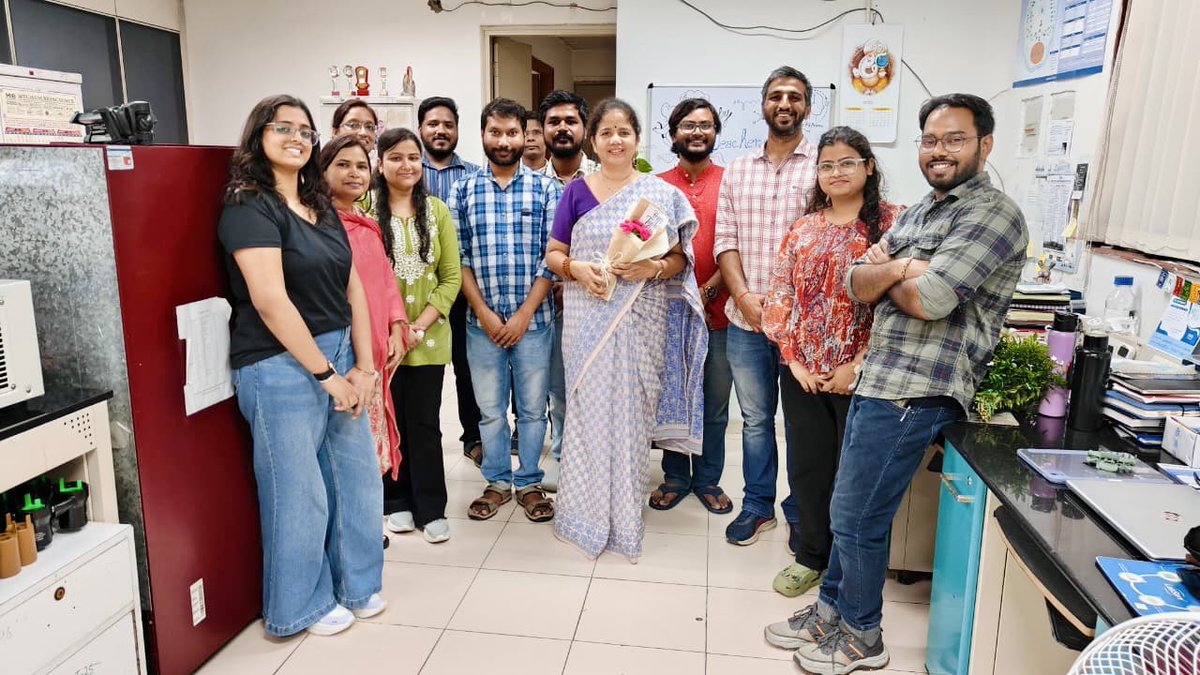 Kunal Chutani (@kunal_chutani) on Twitter photo A little late, but heartfelt ❤️. Happy Teacher’s Day to our mentor <a href="/ritu_trivedi/">Dr Ritu Trivedi, डा ऋतु त्रिवेदी</a> . Grateful for your guidance, inspiration, and constant support in our journey 🙏🌻.
<a href="/ritu_lab/">Ritu's LAB</a> <a href="/cdriacademy/">CDRI-Academic Affairs Unit</a> <a href="/CSIR_CDRI/">CSIR-CDRI</a> A little late, but heartfelt ❤️. Happy Teacher’s Day to our mentor <a href="/ritu_trivedi/">Dr Ritu Trivedi, डा ऋतु त्रिवेदी</a> . Grateful for your guidance, inspiration, and constant support in our journey 🙏🌻.
<a href="/ritu_lab/">Ritu's LAB</a> <a href="/cdriacademy/">CDRI-Academic Affairs Unit</a> <a href="/CSIR_CDRI/">CSIR-CDRI</a>