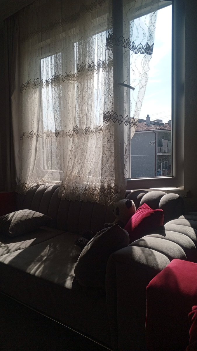 Biraz dağınık oldu akşama müsait hanfendi gelir belki