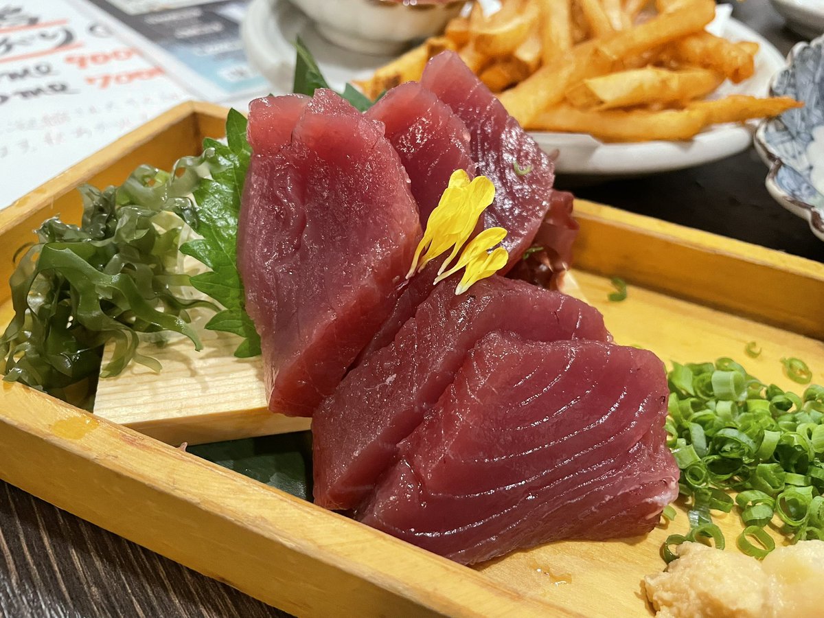 今日の東京は職場の仲間と🍺