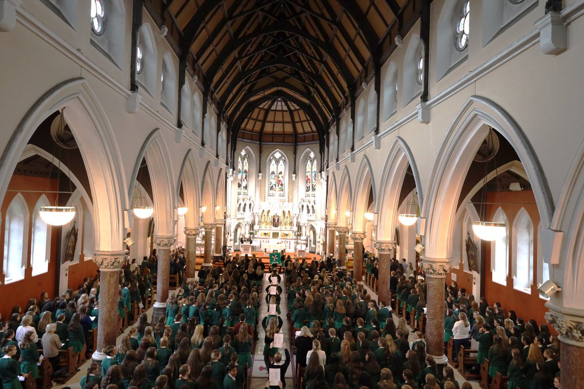 ⁦<a href="/MuckrossCollege/">MuckrossParkCollege</a>⁩ celebrating 125 years! We have have a proud legacy of education and empowerment as well as faith and community! Here’s to many more years of inspiring young minds ⁦<a href="/lecheiletrust1/">Le Chéile Schools Trust</a>⁩