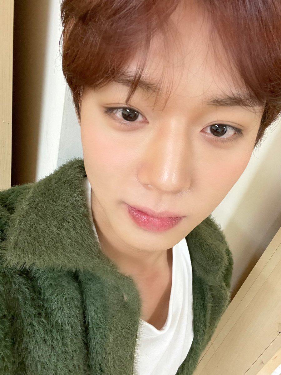 to_jihoon99's tweet photo. 박지훈 블러셔 (๑o̴̶̷̤  ̫ o̴̶̷̤๑) https://t.co/Uym9bhnnqE