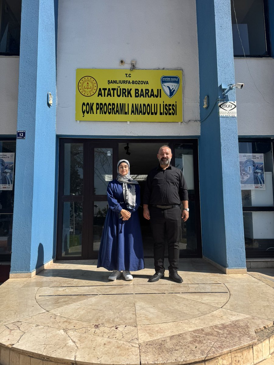 Önce öğrencim şimdi aynı okulda meslektaşım oldu. ☺️ Sanırım hayatımda ki en farklı  ve en güzel duyguydu. Yaşlandık sanırım ☺️ Çok ama çok gurur duydum. <a href="/hasansildak/">Hasan ŞILDAK</a> <a href="/haliliyesilyurt/">Halil İbrahim YEŞİLYURT</a> <a href="/mehmetyetim63/">Mehmet Yetim</a>