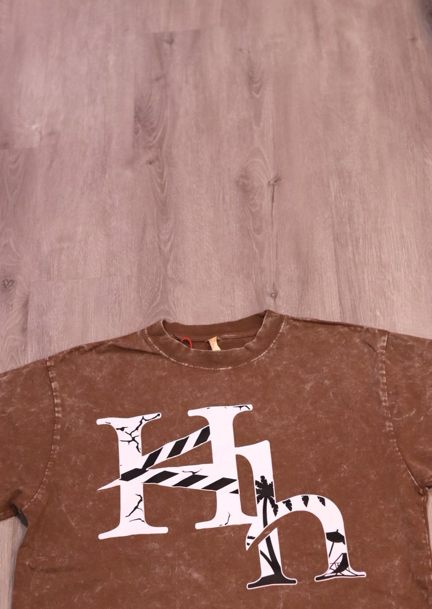 FlySubstance_'s tweet photo. Merch Available 🚨 https://t.co/YflKA5sK1J