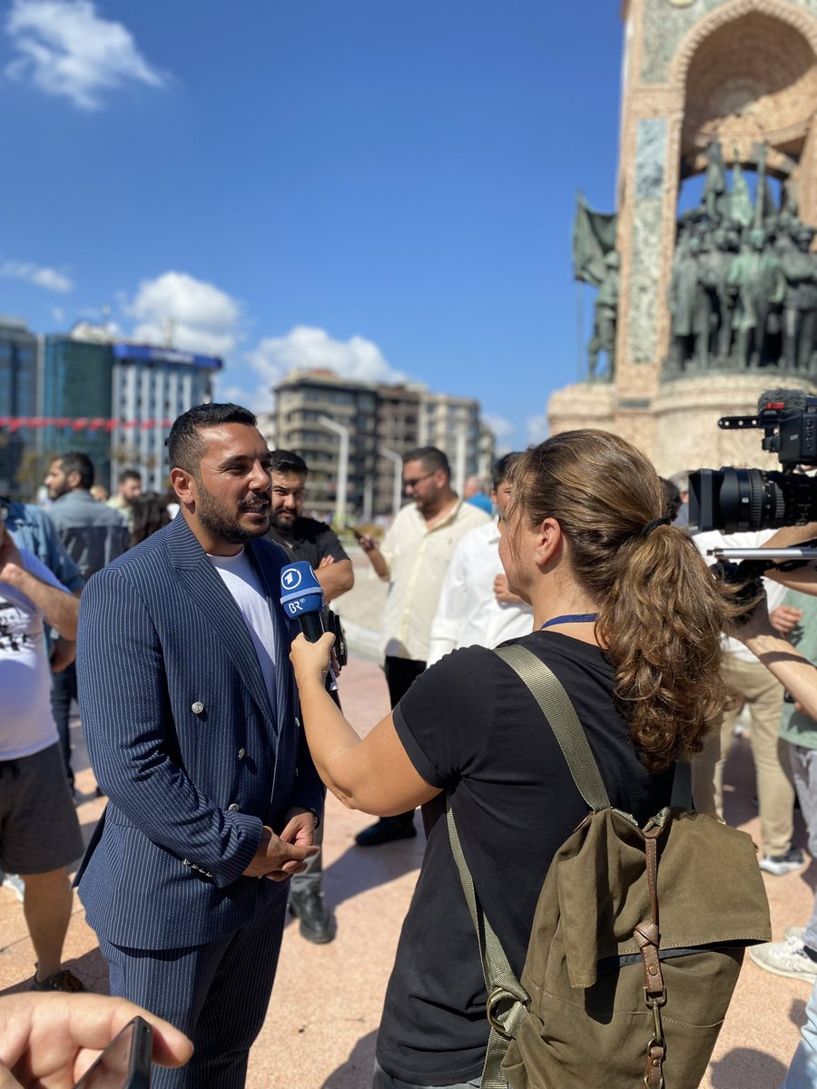 Yaşanan haksızlıkları her fırsatta haykırmaya , anlatmaya devam edeceğiz.